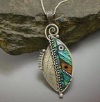 Argent Collier magnifique au style unique