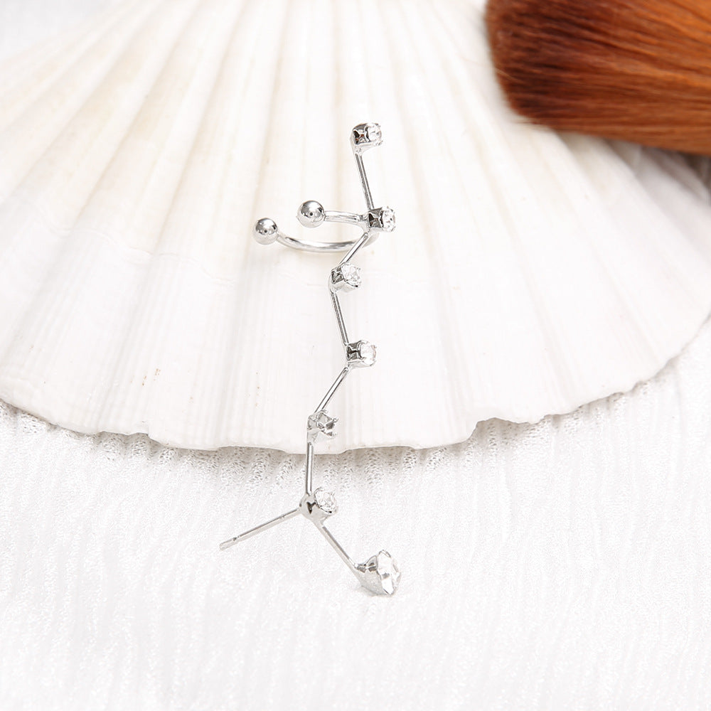 Argent Boucle d'oreille artisanal délicat