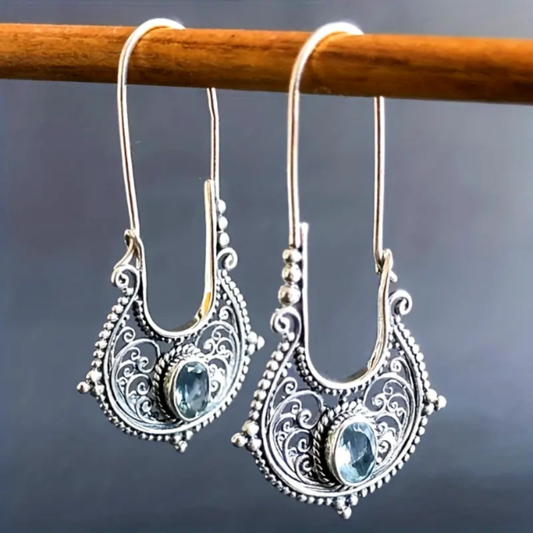 Argent Boucle d'oreille artisanal délicat