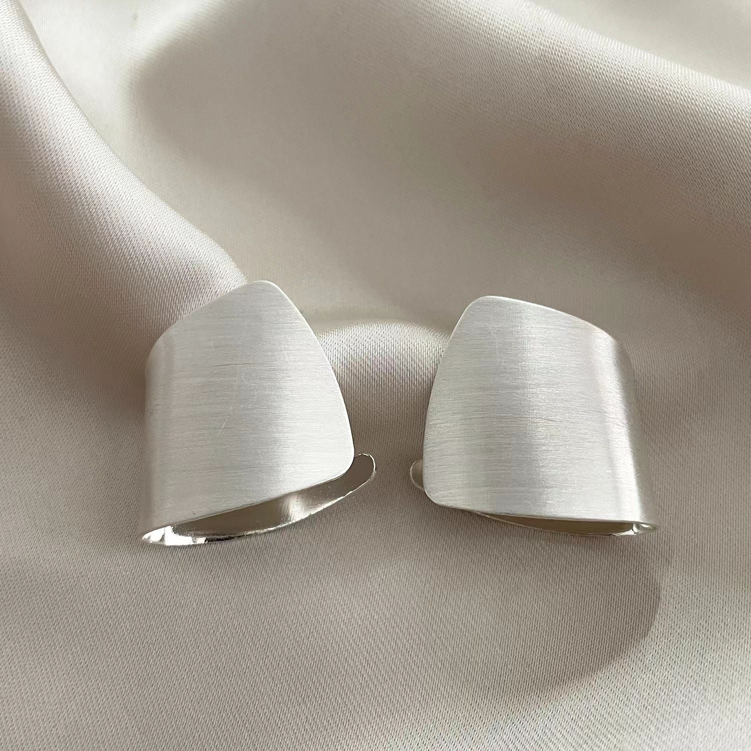 Argent Boucle d'oreille charmant pour toute occasion