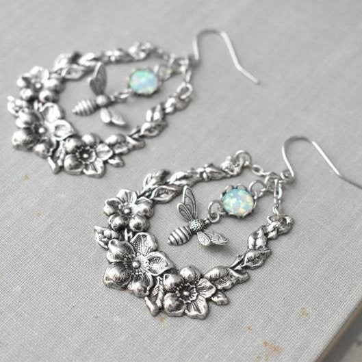 Argent Boucle d'oreille artisanal délicat