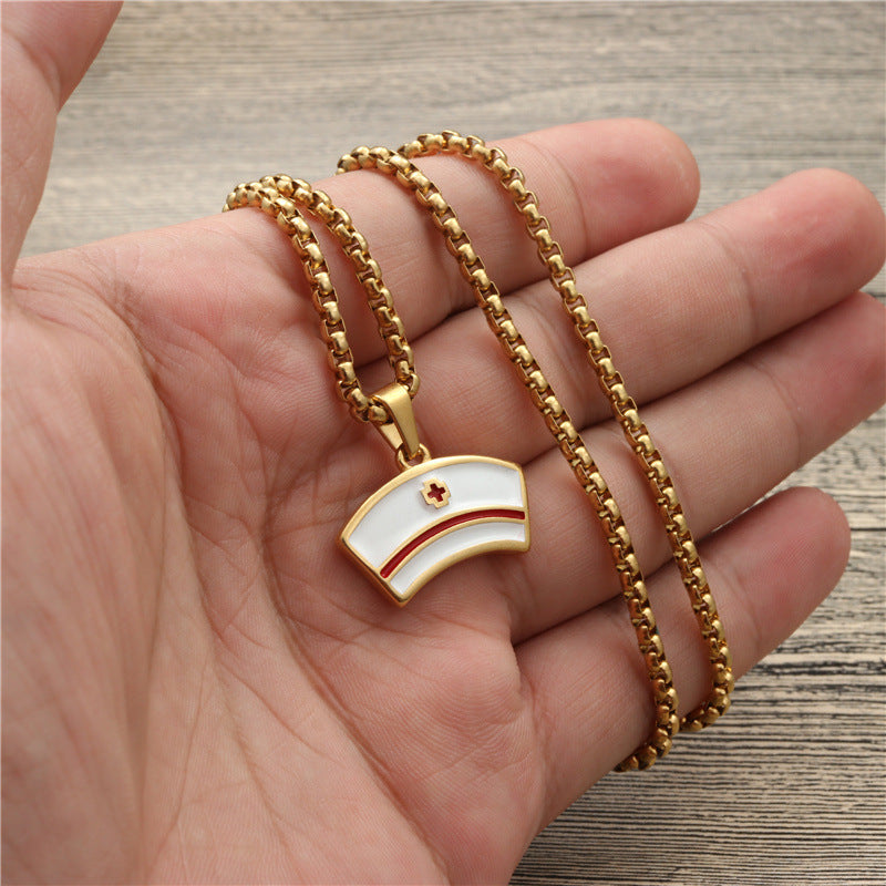 Collier classique au charme intemporel