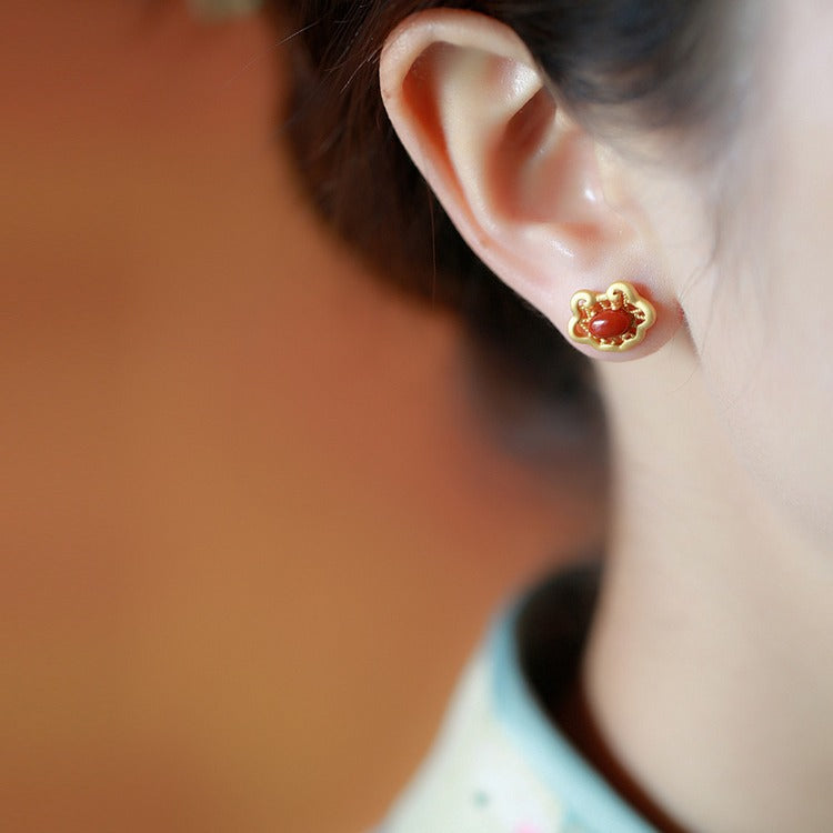 Argent Boucle d'oreille artisanal délicat