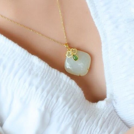 Argent Collier classique au charme intemporel