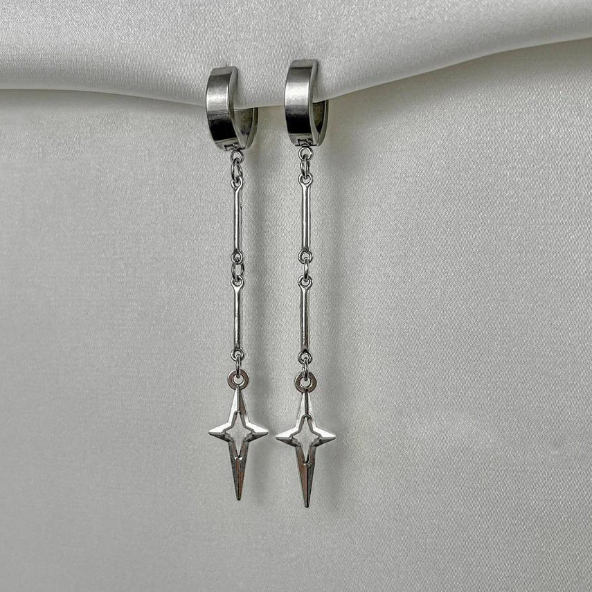 Argent Boucle d'oreille artisanal délicat