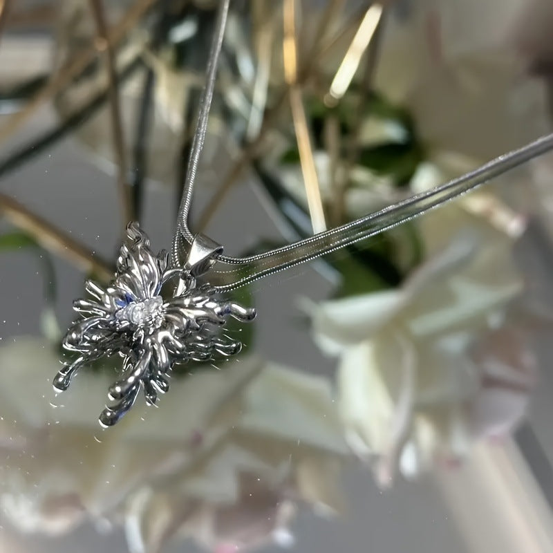 Collier artisanal délicat