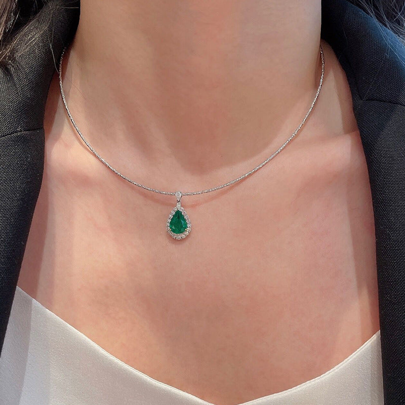 Argent Collier classique au charme intemporel