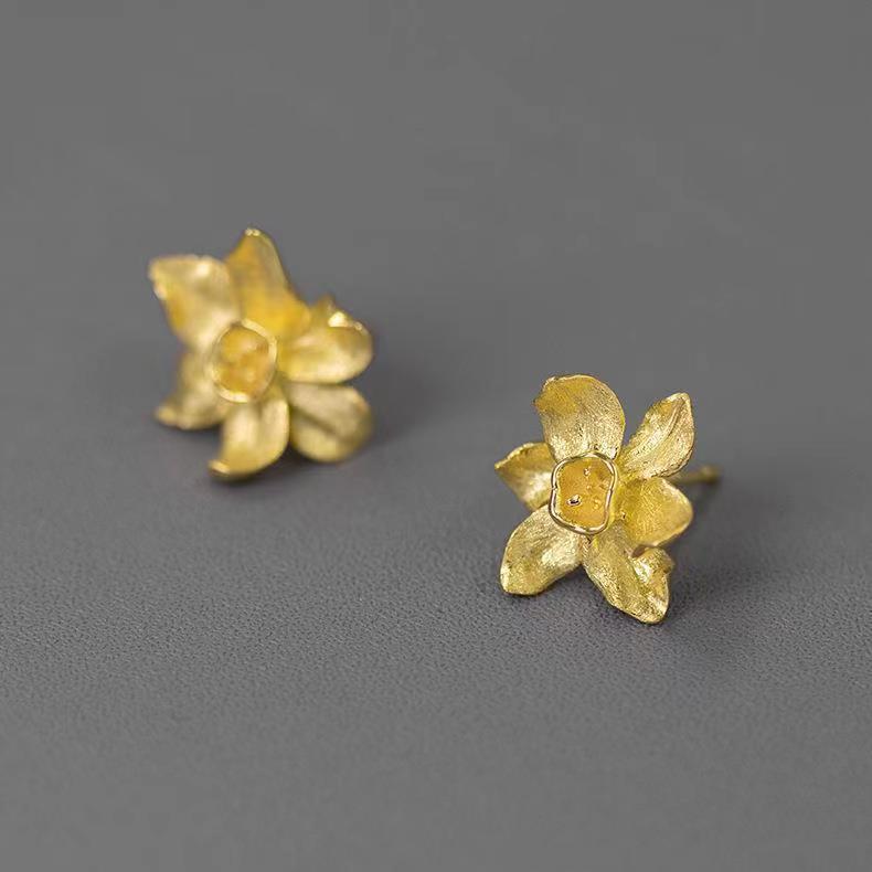 Argent Boucle d'oreille artisanal délicat