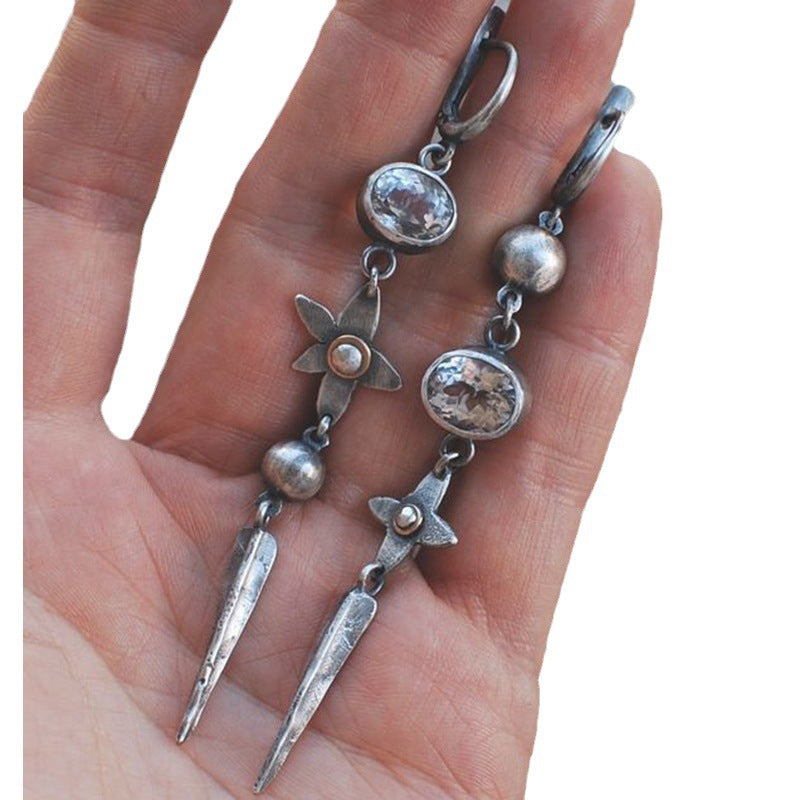 Argent Boucle d'oreille artisanal délicat