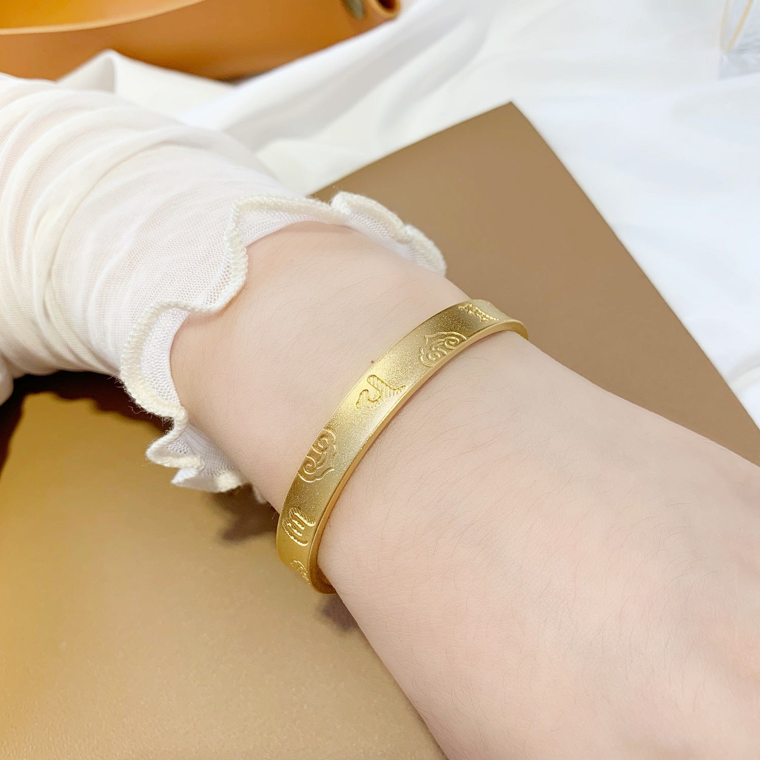 Argent Bracelet magnifique au style unique