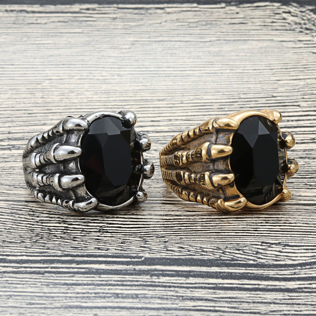 Bague magnifique au style unique