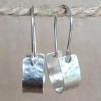 Argent Boucle d'oreille artisanal délicat