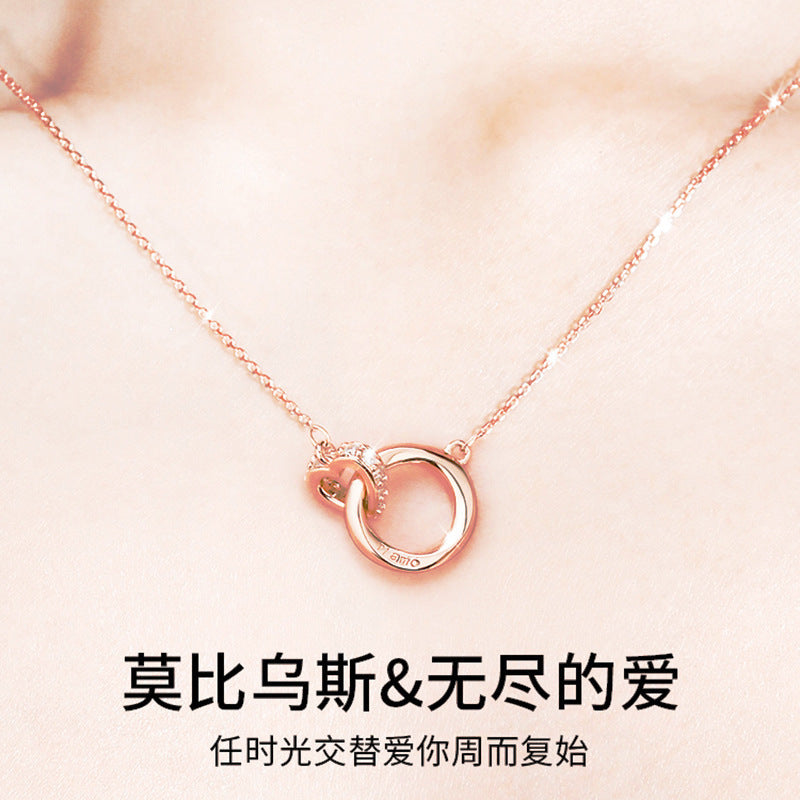 Collier artisanal délicat