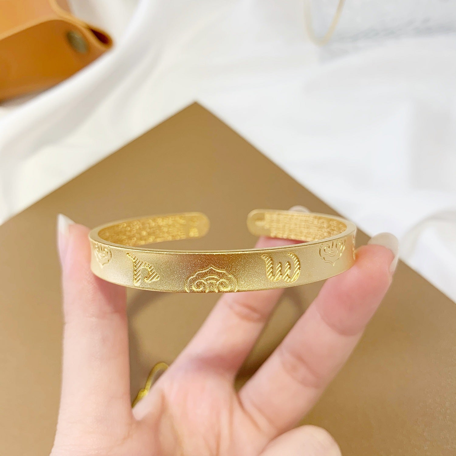 Argent Bracelet magnifique au style unique