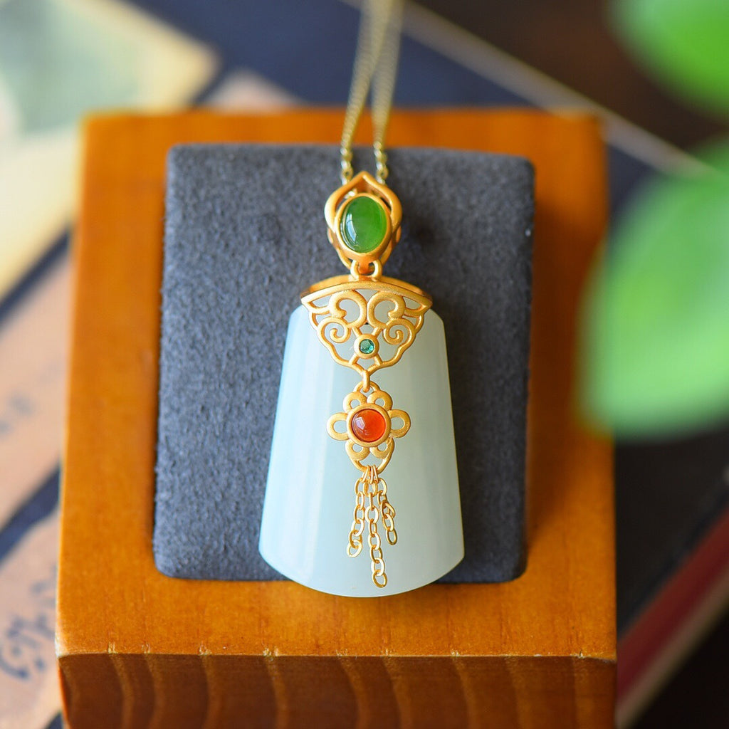 Argent Collier magnifique au style unique