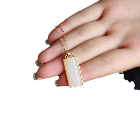 Argent Collier magnifique au style unique