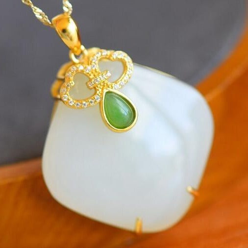 Argent Collier classique au charme intemporel