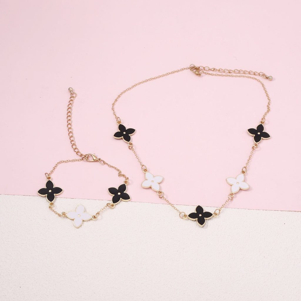 Collier artisanal délicat