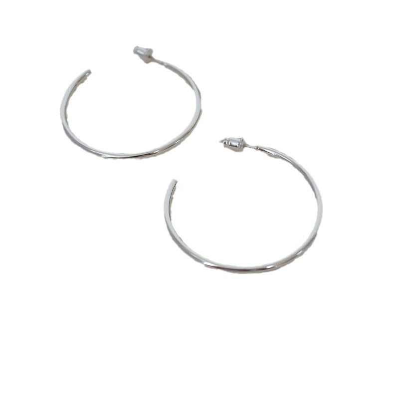 Argent Boucle d'oreille charmant pour toute occasion