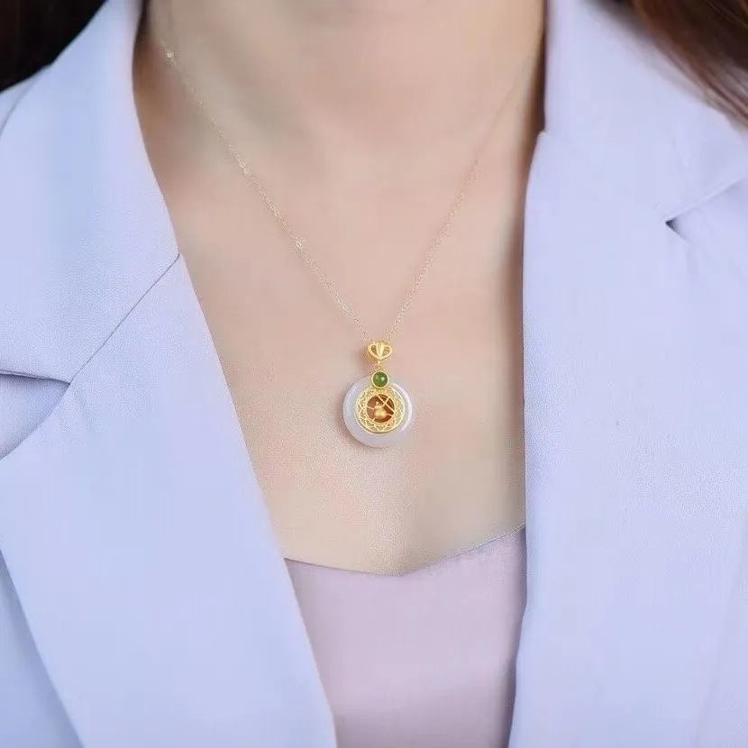 Argent Collier magnifique au style unique