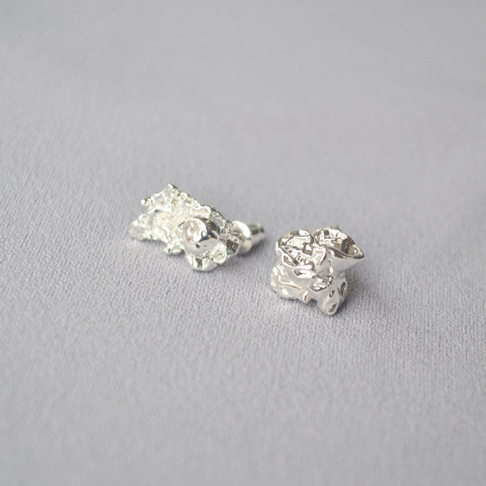 Argent Boucle d'oreille artisanal délicat