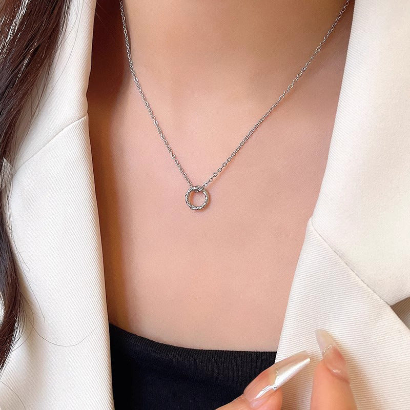 Collier artisanal délicat