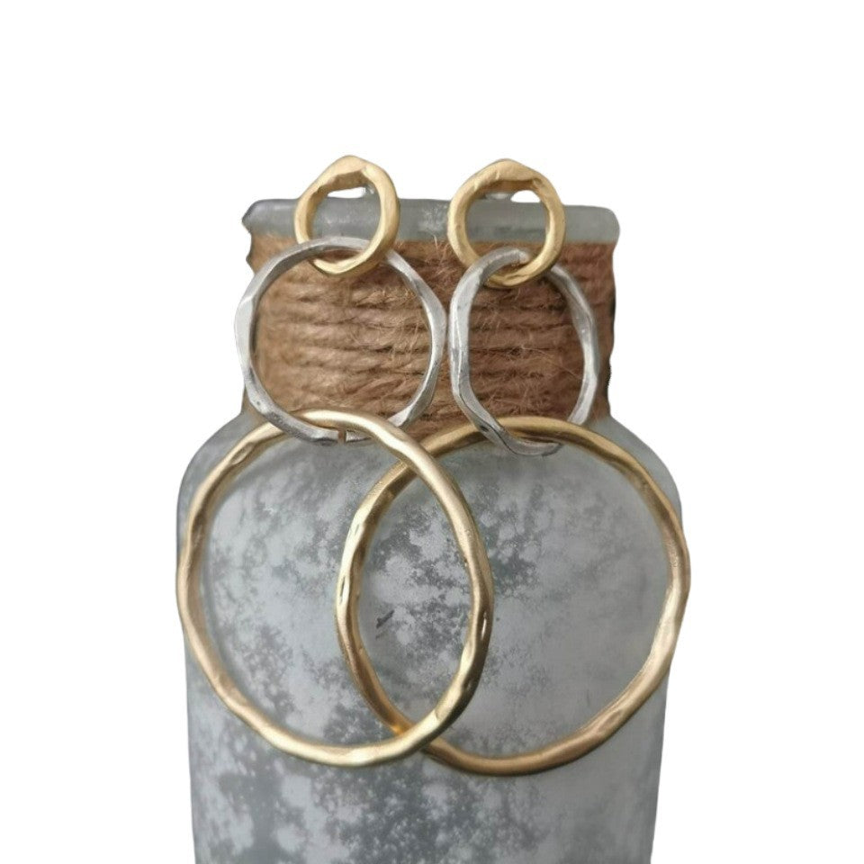 A Must-Have - Boucle d'oreille artisanal délicat