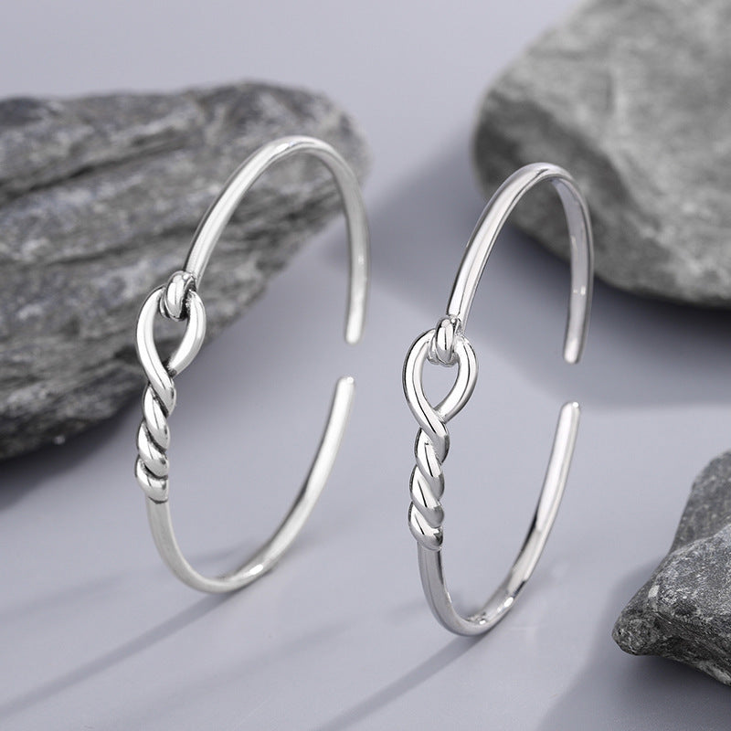 Bracelet classique au charme intemporel