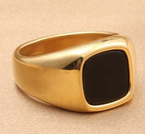 Bague classique au charme intemporel