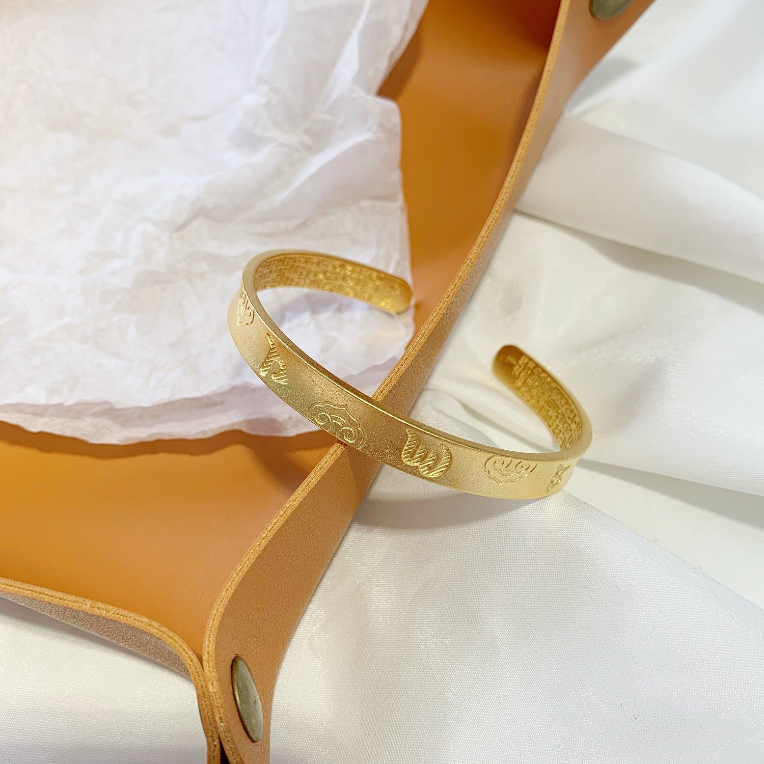 Argent Bracelet magnifique au style unique