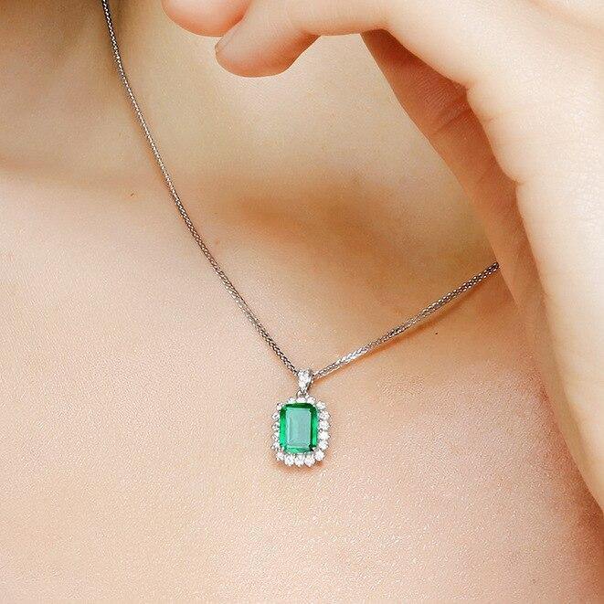 Collier artisanal délicat
