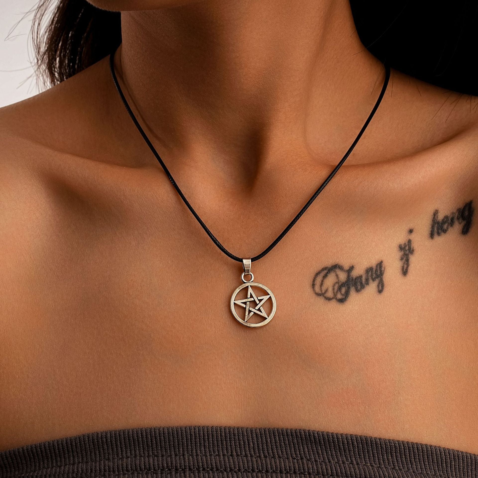 Collier artisanal délicat