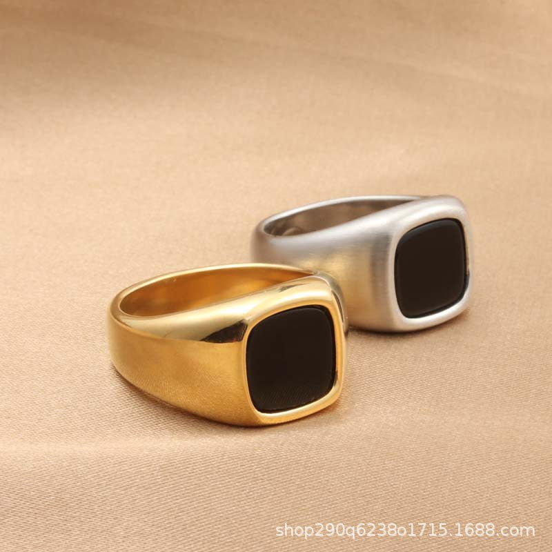 Bague classique au charme intemporel