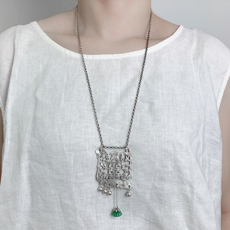 Argent Collier magnifique au style unique