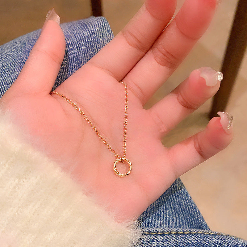 Collier artisanal délicat