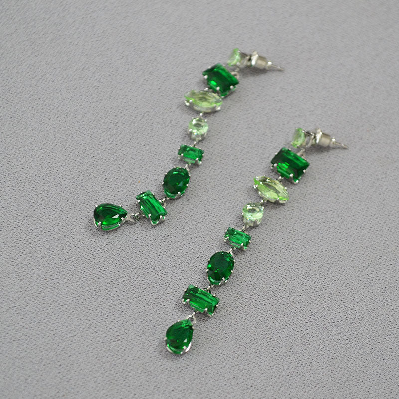 Argent Boucle d'oreille charmant pour toute occasion