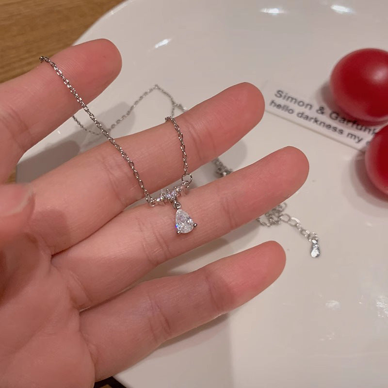 Collier artisanal délicat