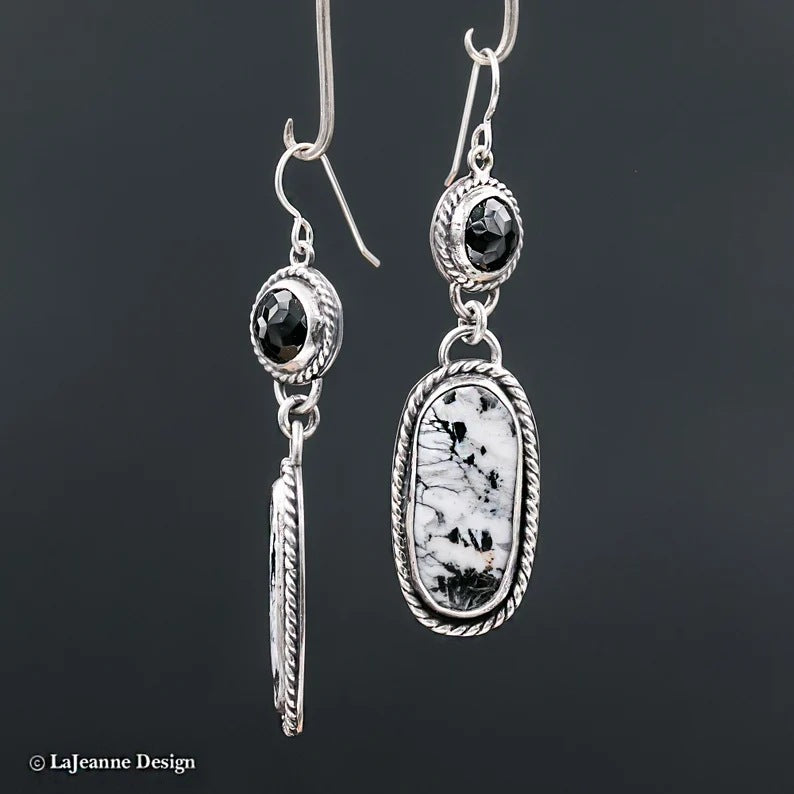 Argent Boucle d'oreille artisanal délicat