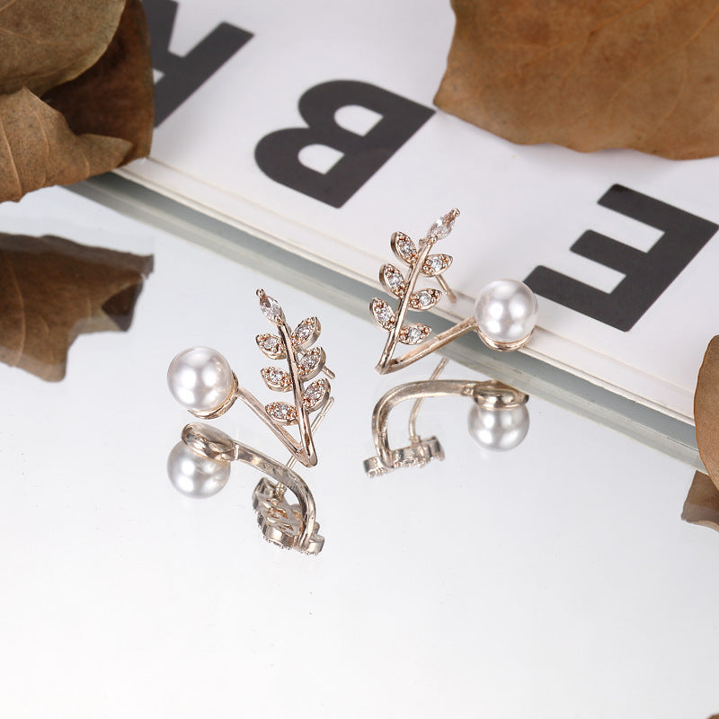 Argent Boucle d'oreille artisanal délicat