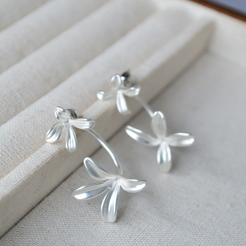 Argent Boucle d'oreille artisanal délicat