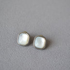 Argent Boucle d'oreille artisanal délicat