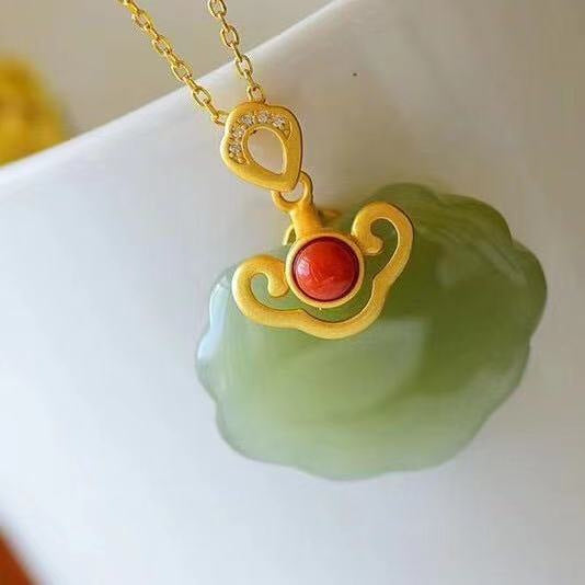 Argent Collier magnifique au style unique