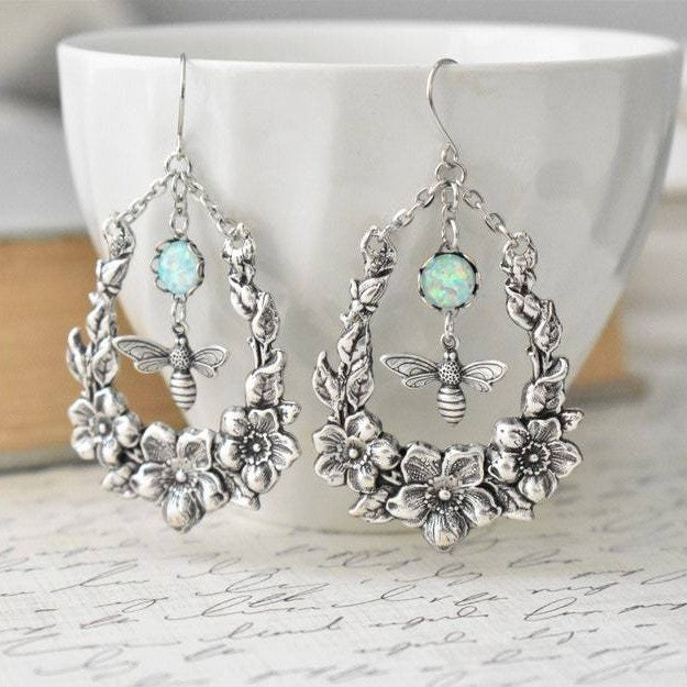 Argent Boucle d'oreille artisanal délicat