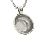 Collier classique au charme intemporel