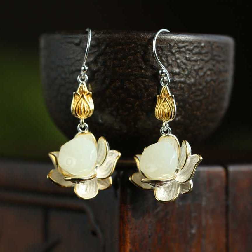 Argent Boucle d'oreille artisanal délicat