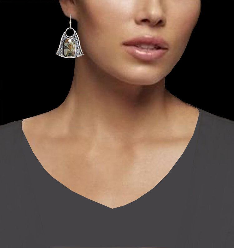Argent Boucle d'oreille charmant pour toute occasion