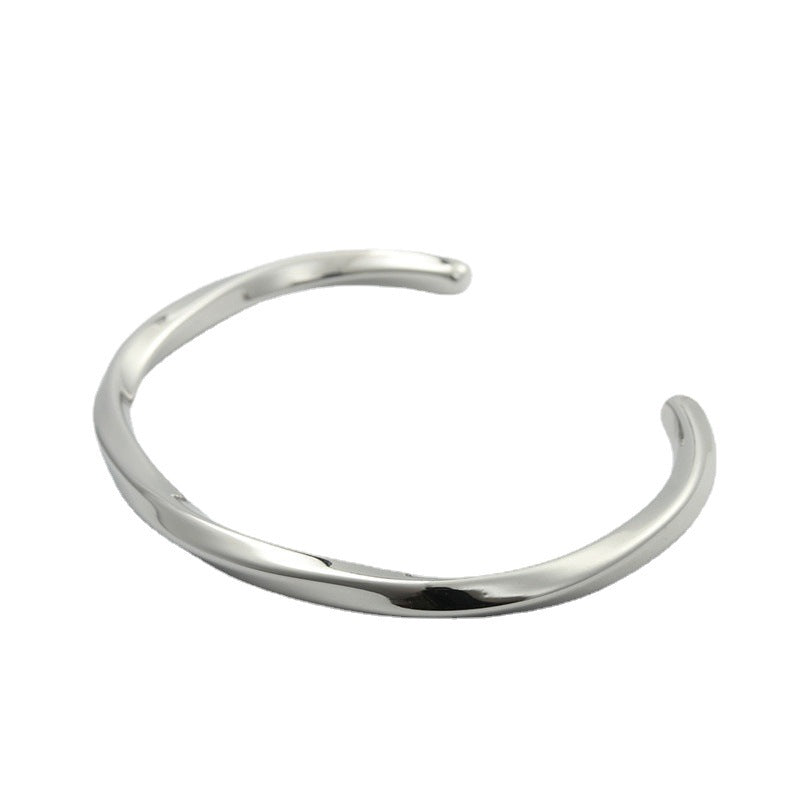 Bracelet classique au charme intemporel