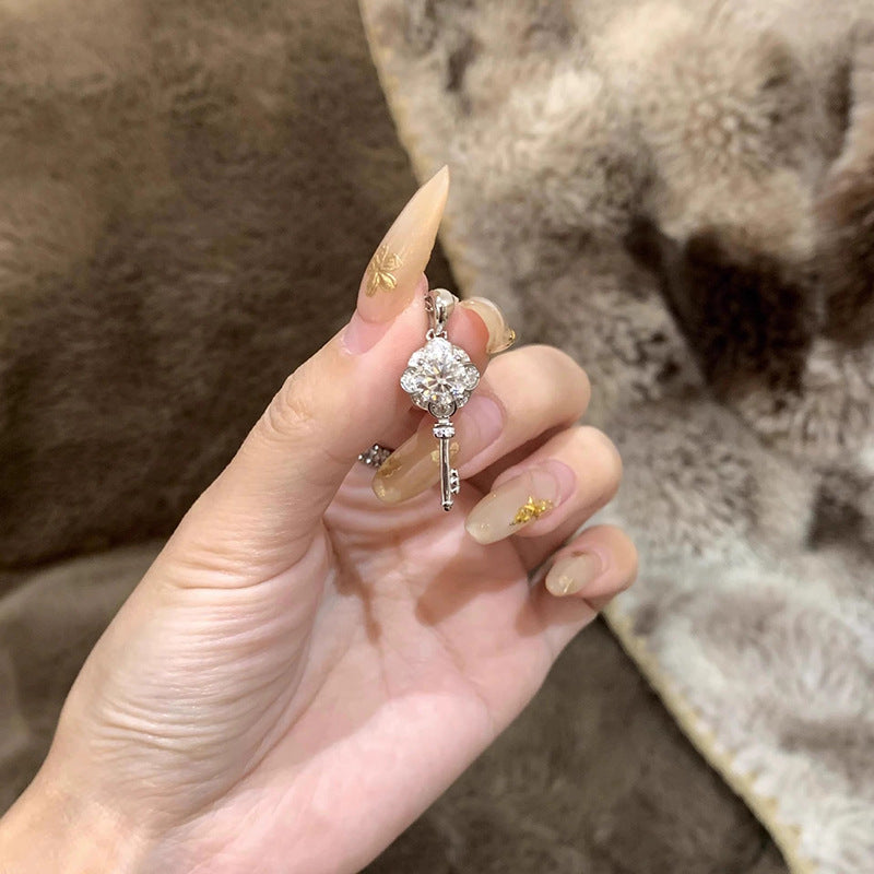 Collier artisanal délicat