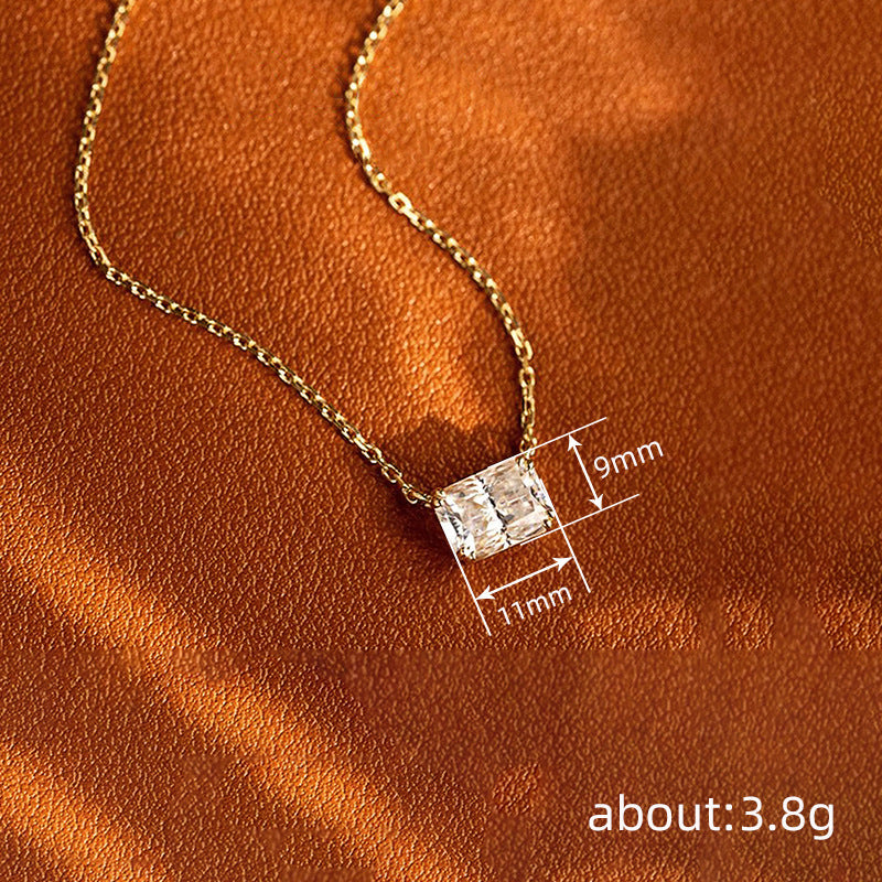 Collier artisanal délicat