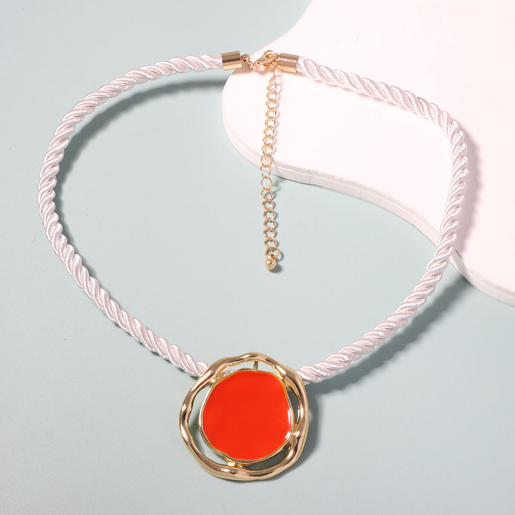 Collier artisanal délicat